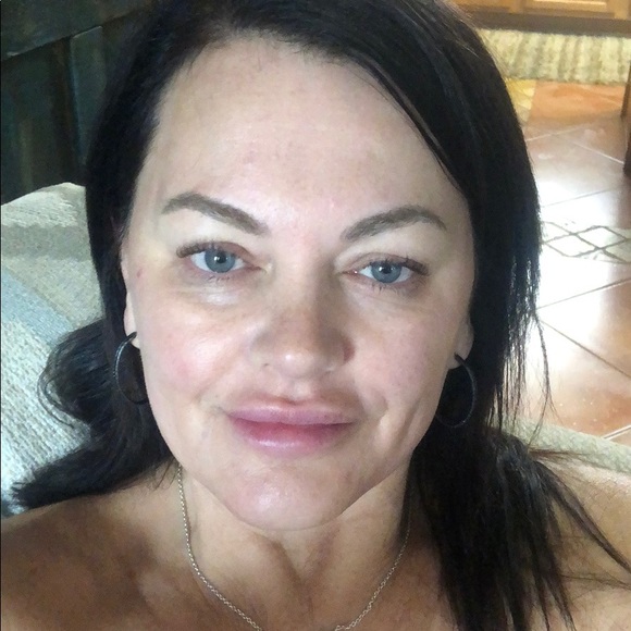 Meet your Posher, Donna - Picture 1 of 1